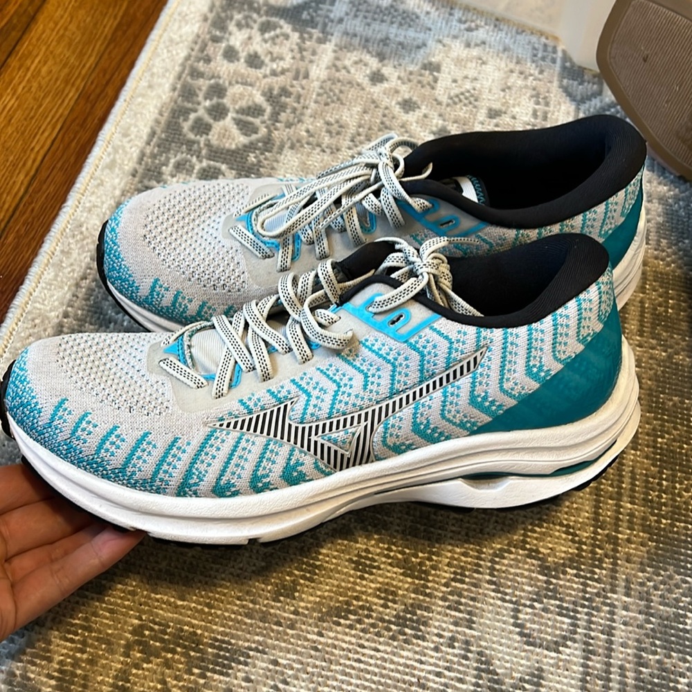 Mizuno Waveknit